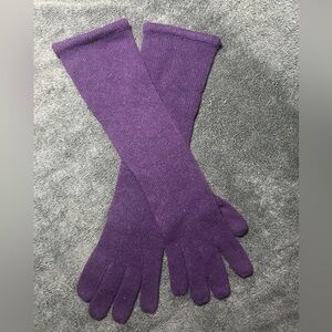 Sermoneta vintage purple 100% cashmere elbow length gloves, Women’s size M/L.